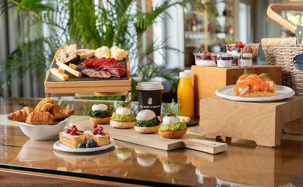brunch-living-room